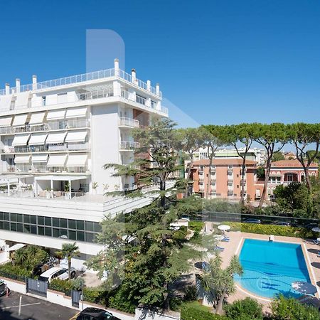 Homiday - Residence Prestige Pineto Esterno foto
