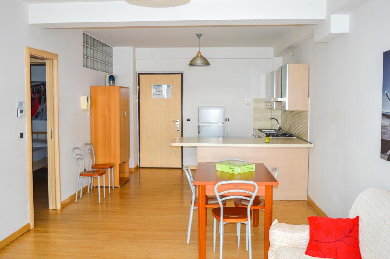 Homiday - Residence Prestige Pineto Esterno foto
