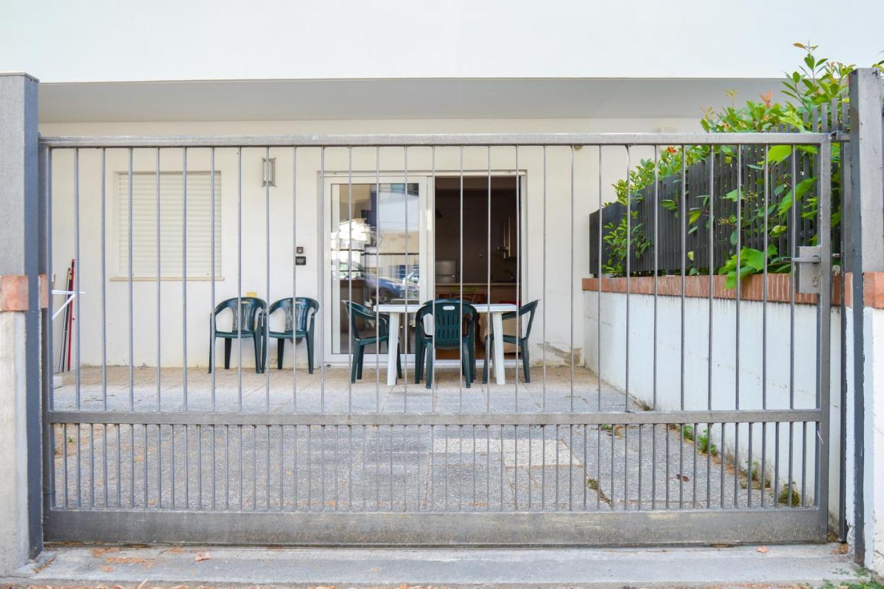 Homiday - Residence Prestige Pineto Esterno foto