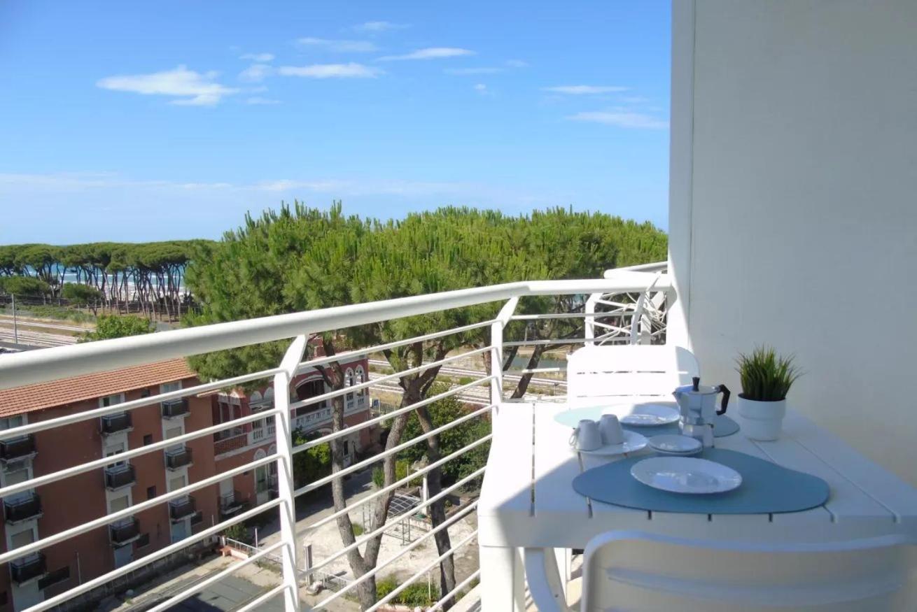 Homiday - Residence Prestige Pineto Esterno foto